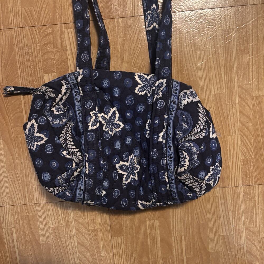 Vera Bradley “Teeny Paddy” Bag in Blue Coin 9 Inches Rare & Retired - Picture 5 of 6